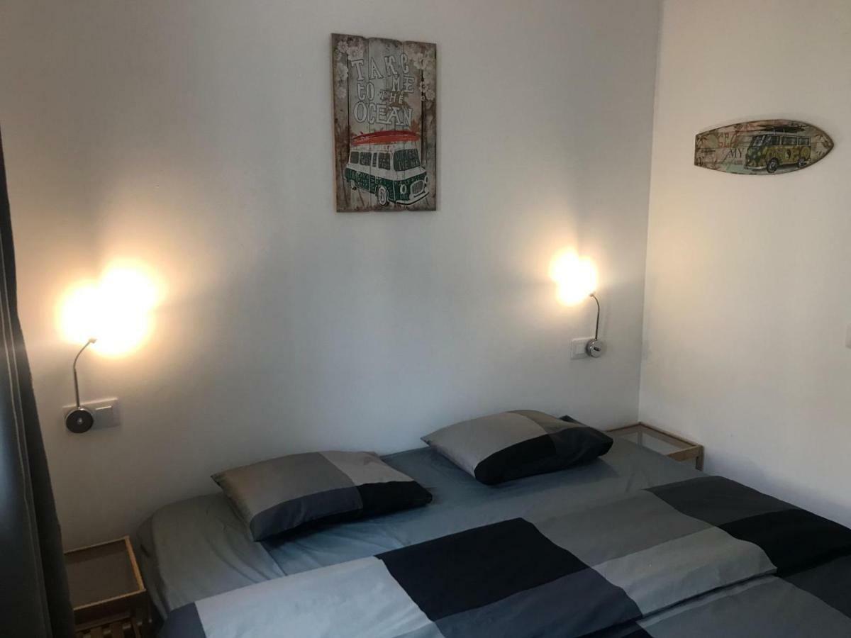 Nice And Sunny Apartment คอร์ราเลโฮ ภายนอก รูปภาพ
